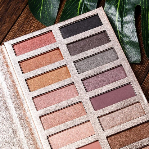 Image of 20 Colors - Cosmos Eyeshadow Palette
